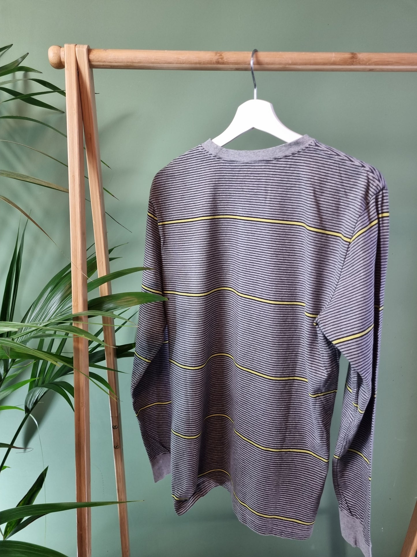 Nike Stripes Swoosh Sweater Heren | Grijs | Maat L
