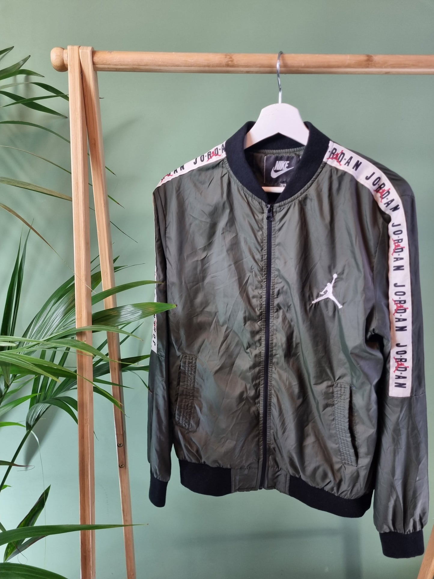 Nike Jordan bomber tussenjas maat L