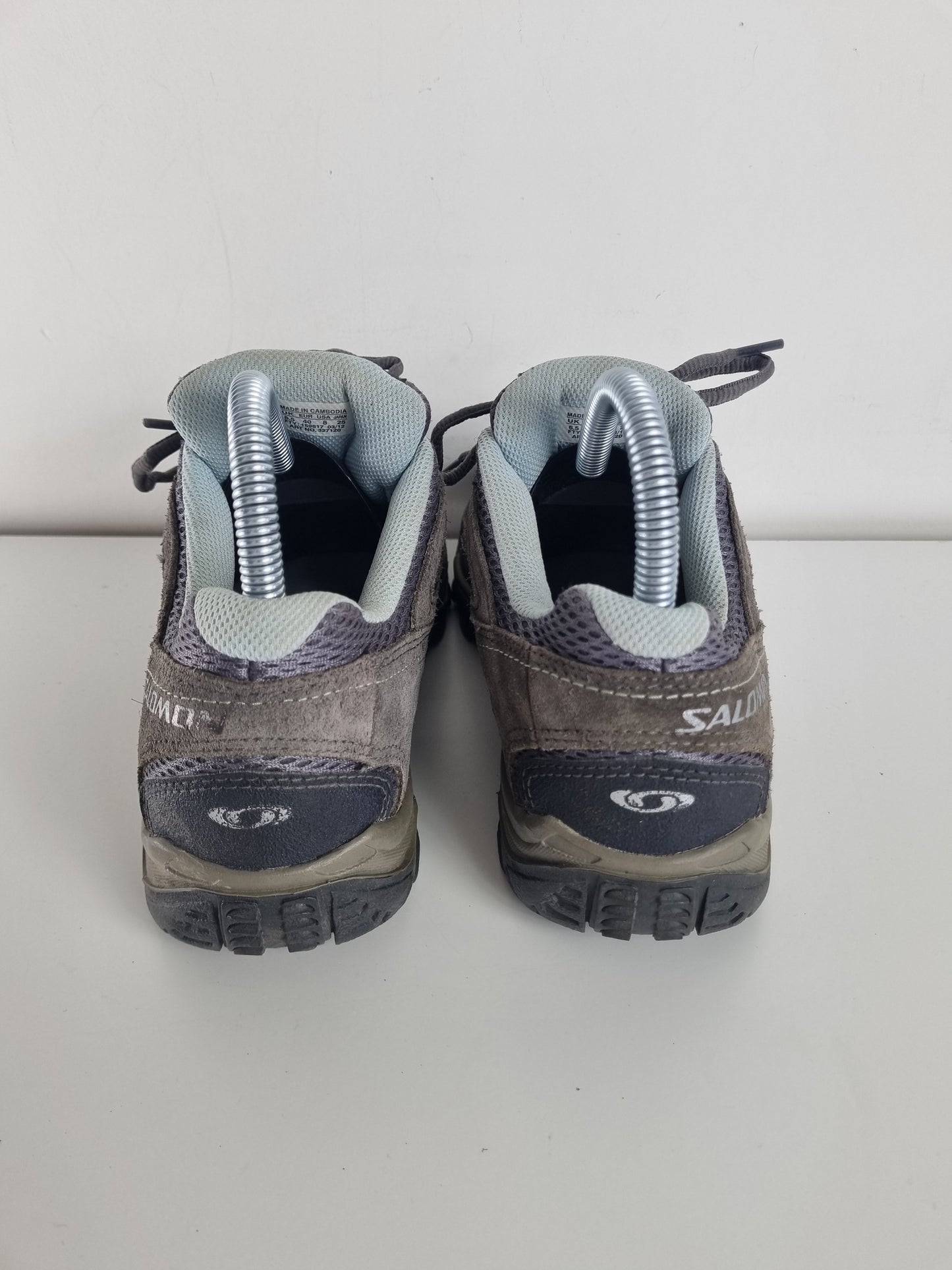 Salomon tracking sneakers van leer maat 40
