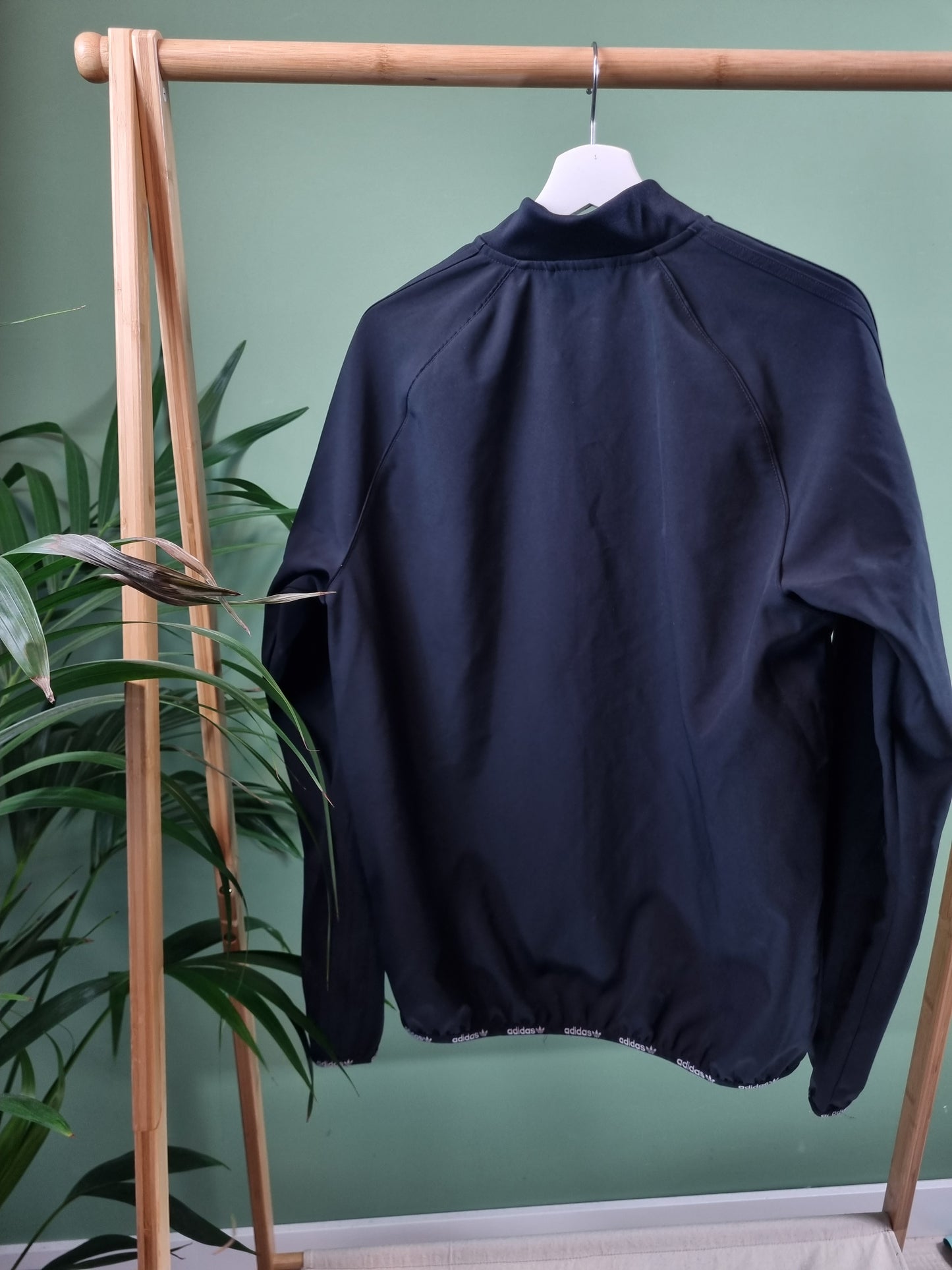 Adidas bomber vest maat L