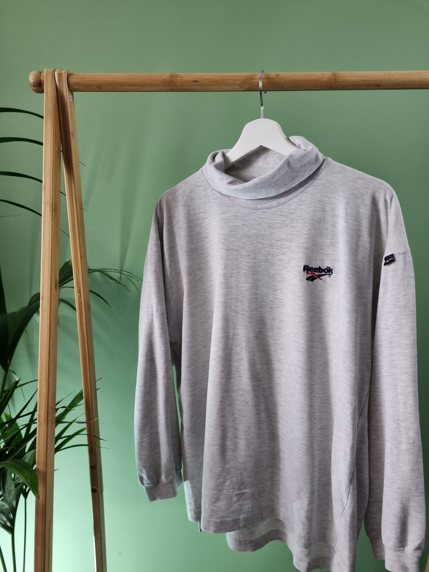 Reebok lightweight col sweater maat L