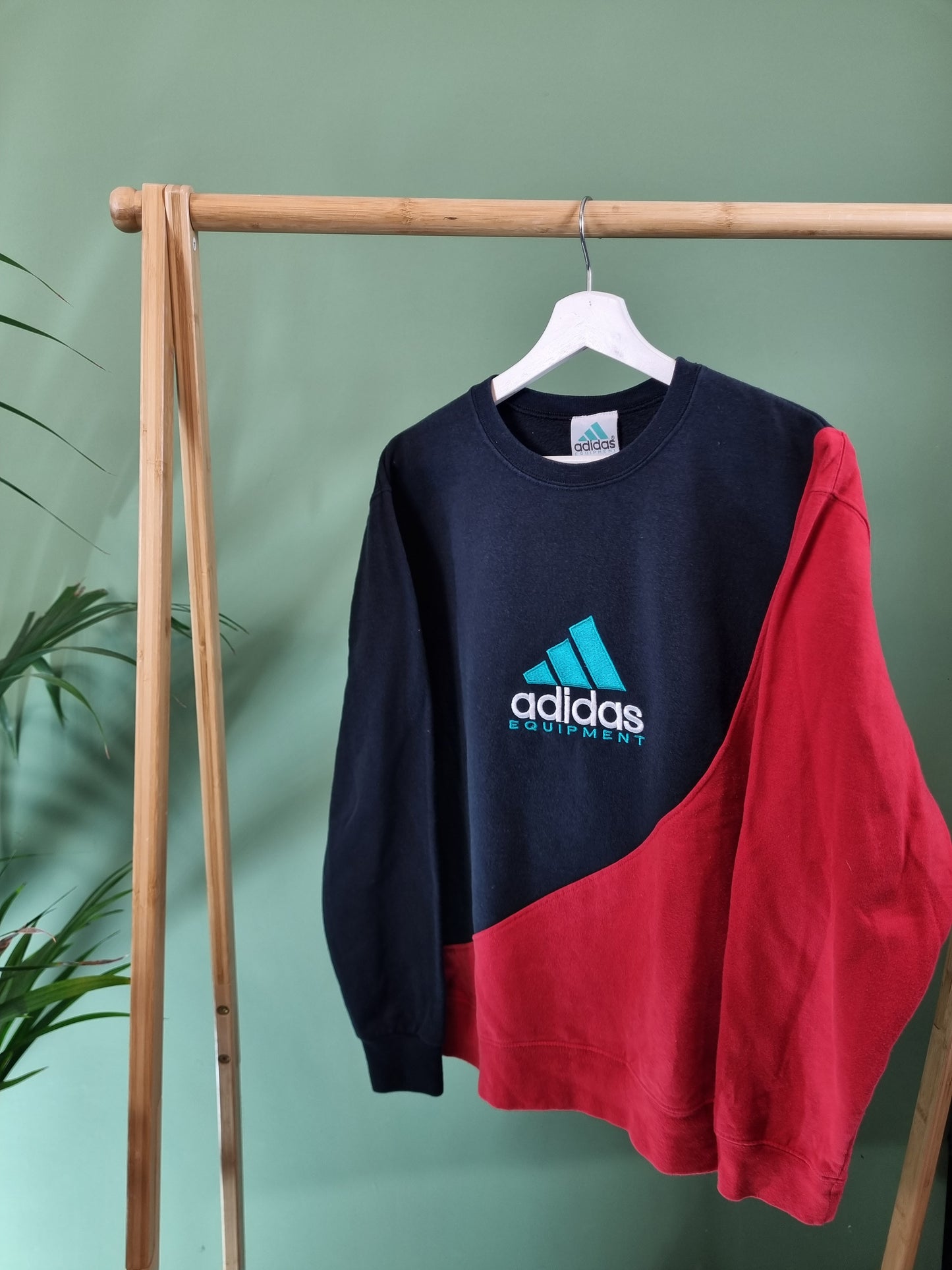 Adidas 90s equipment rework sweater maat M
