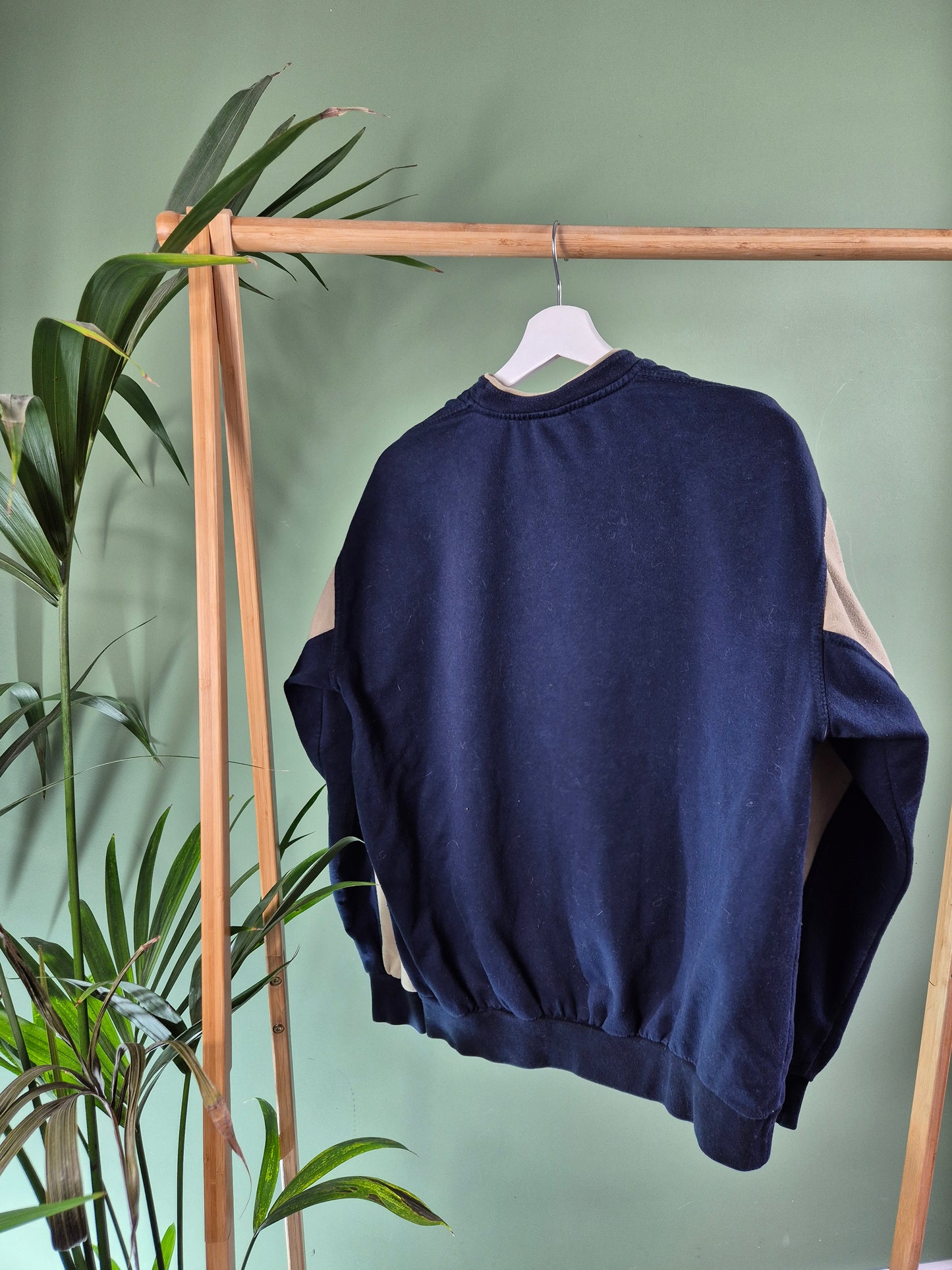 Reebok 90s front logo sweater maat M