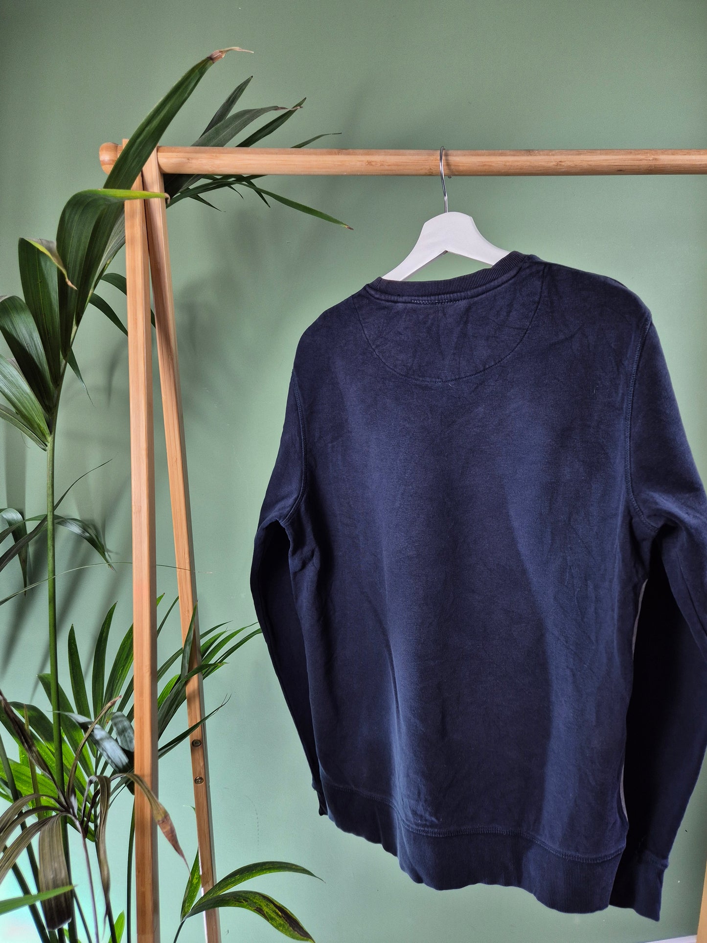 Nike 90s chest swoosh rework sweater maat M