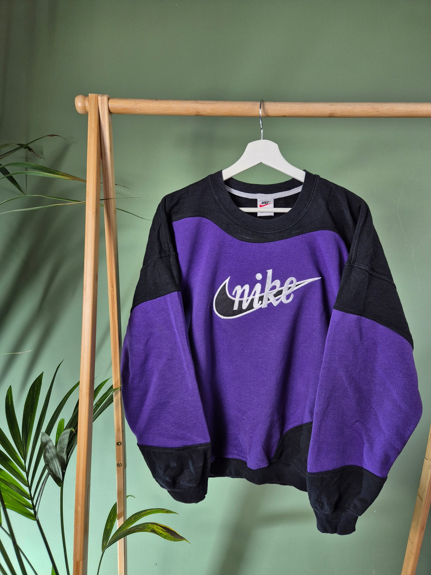 Nike 90s rework sweater maat M