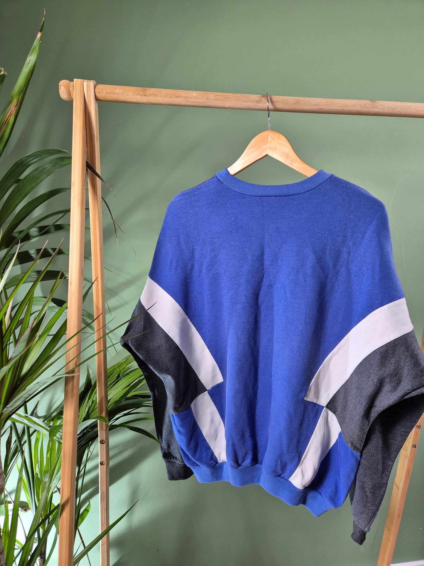Adidas 80s RARE sweater maat L