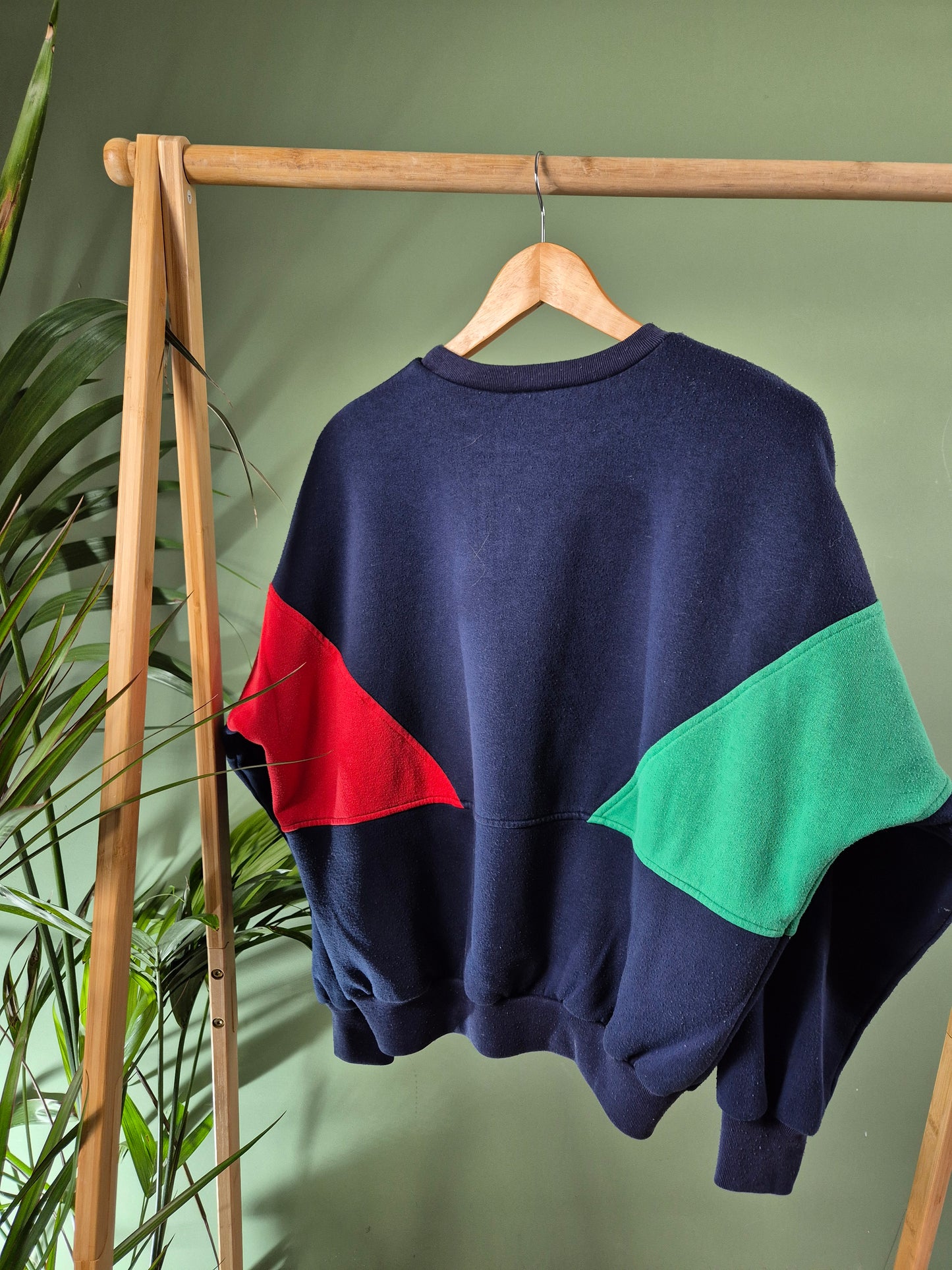Adidas RARE 80s sweater maat M