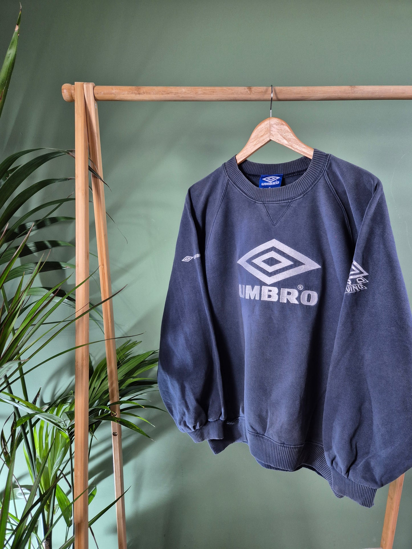 Umbro 90s sweater maat M