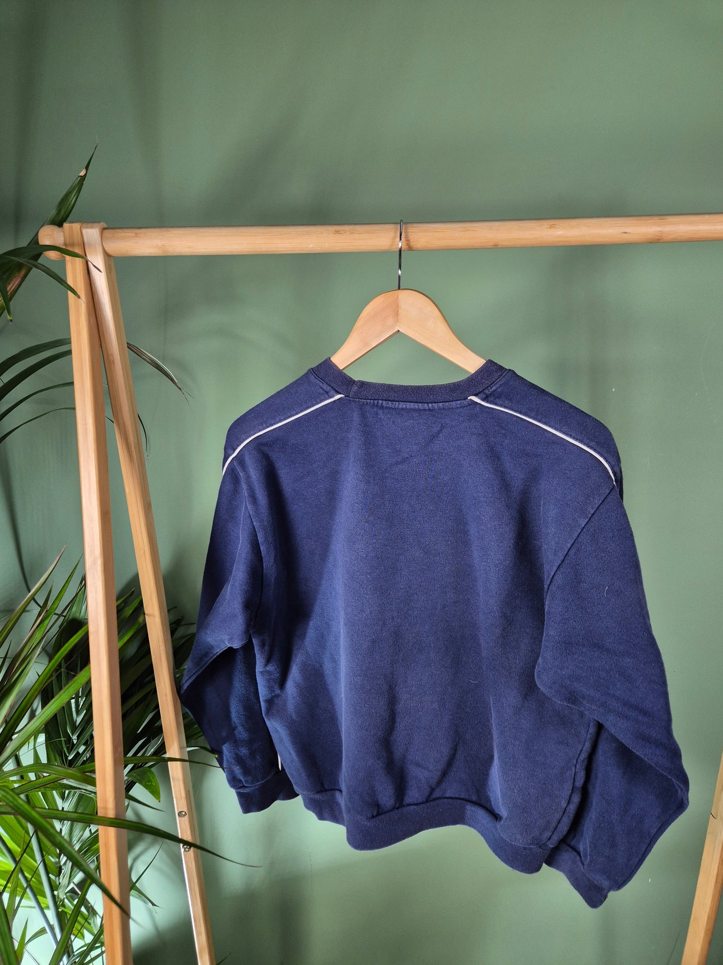 Umbro 90s front logo sweater maat S