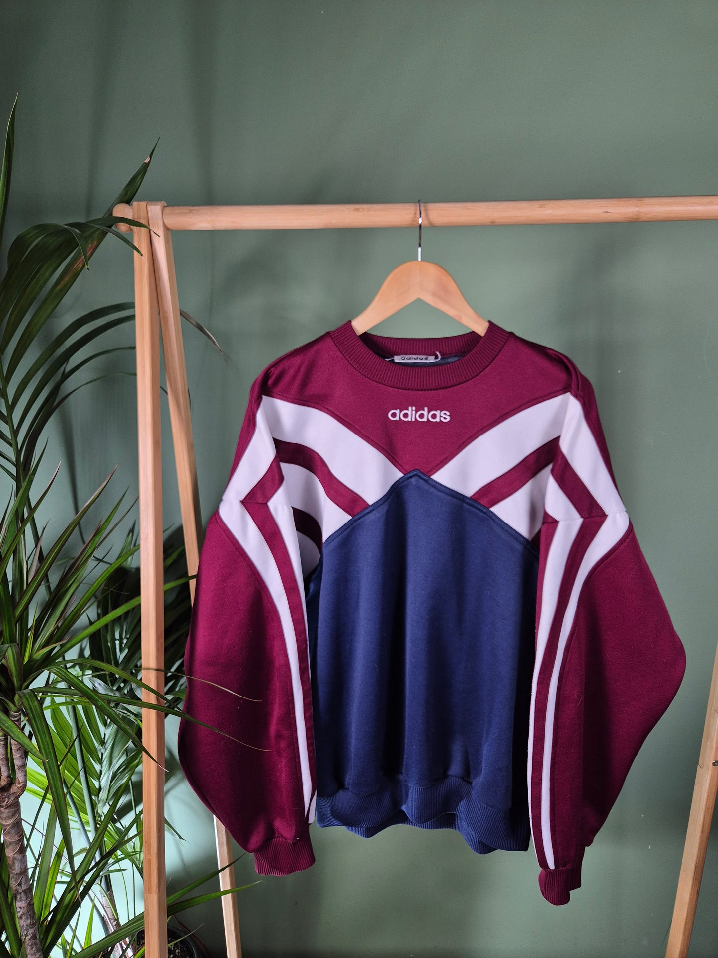Adidas 80s sweater maat L
