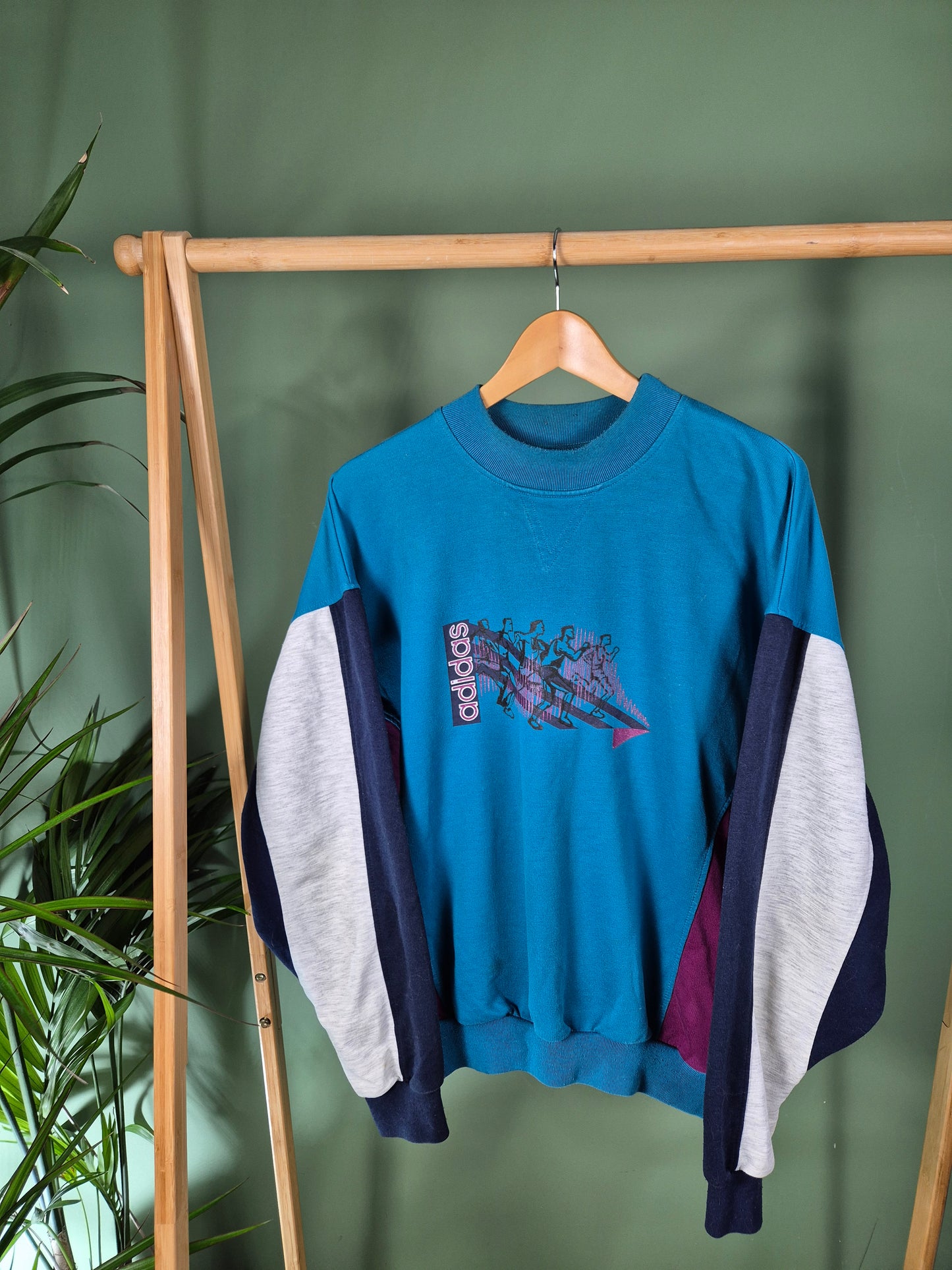 Adidas 80s sweater maat M