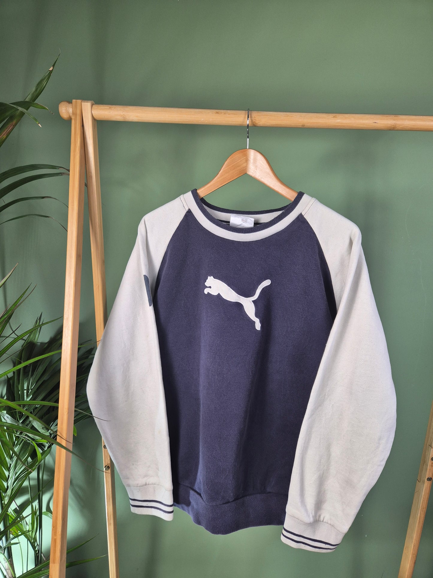 Puma 90s front logo sweater maat L