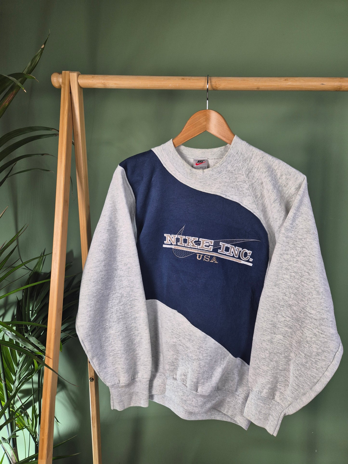 Nike 90s USA rework sweater maat S