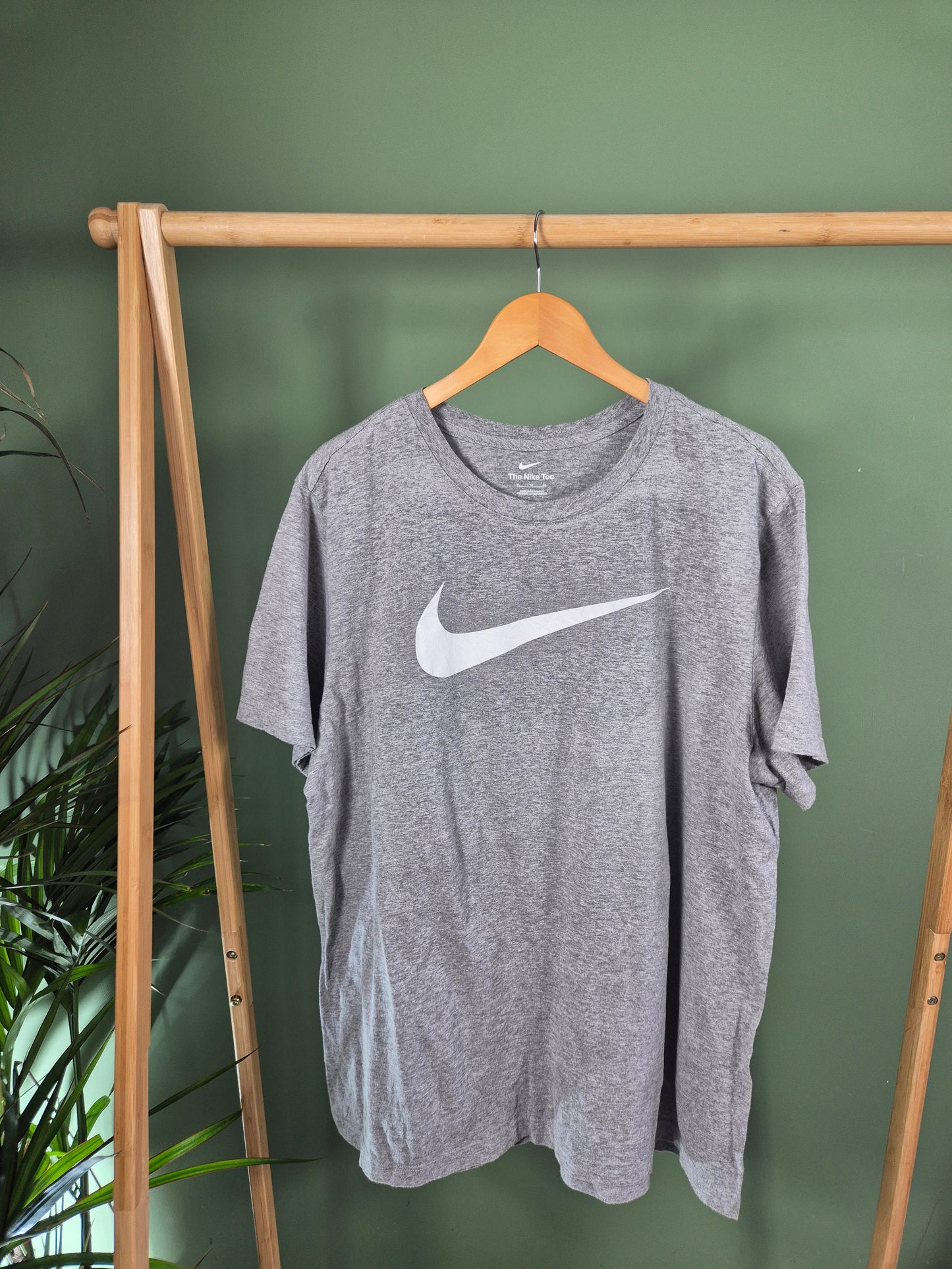Nike Big swoosh tee maat XL