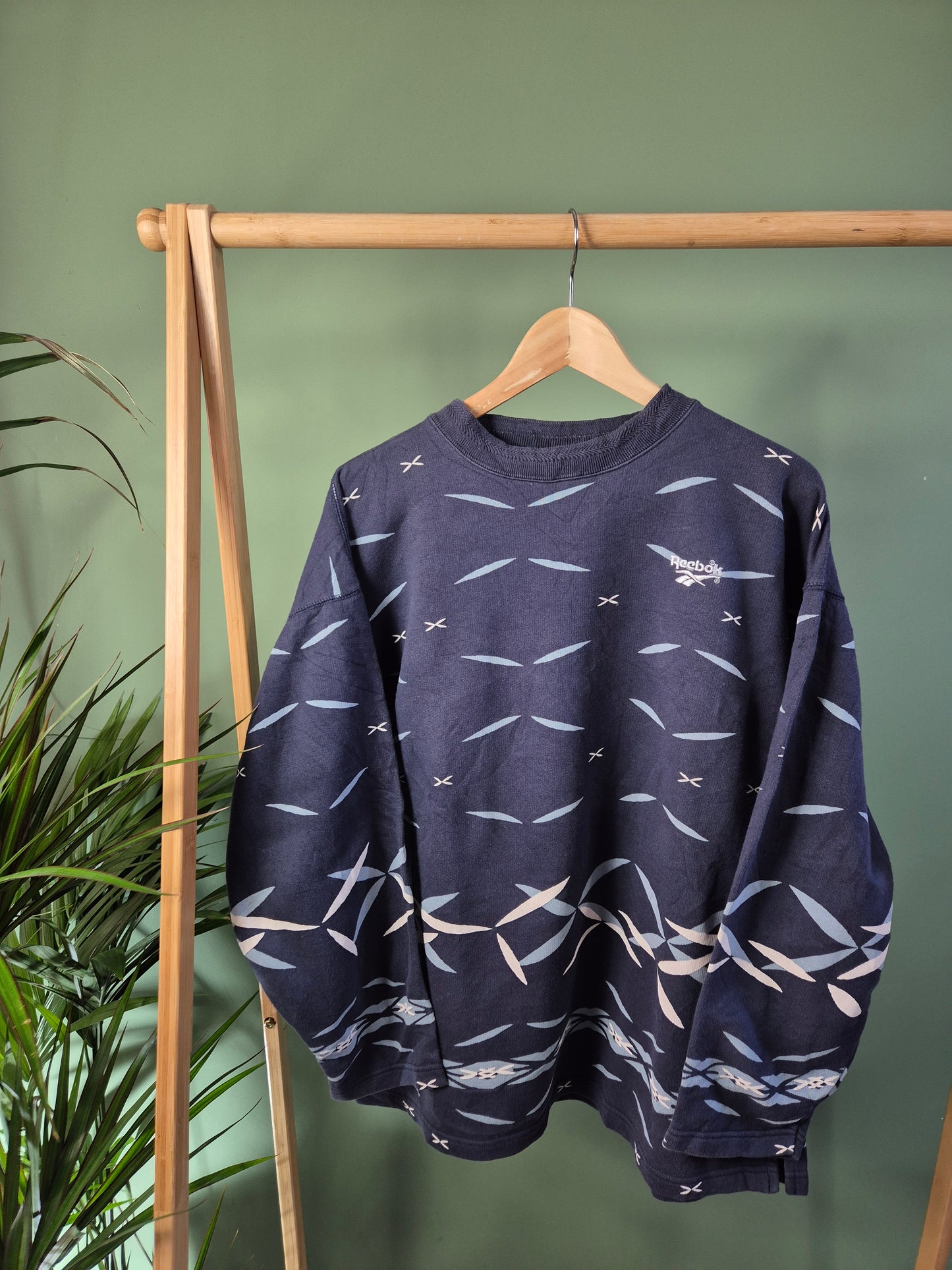 Reebok all over print maat XL