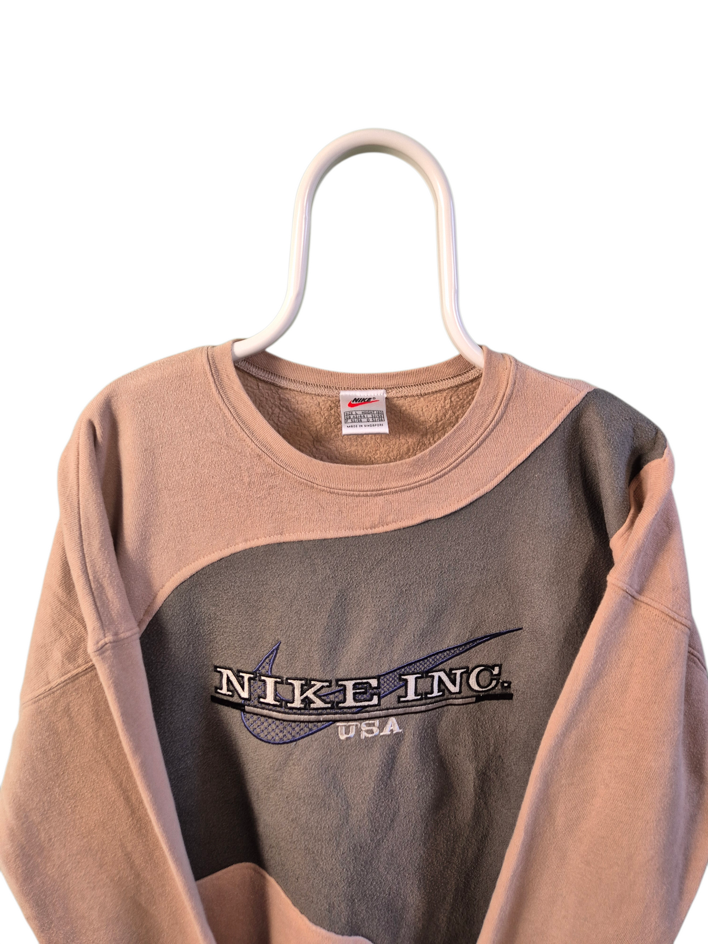 Nike 90s USA lightweight reworked sweater maat L