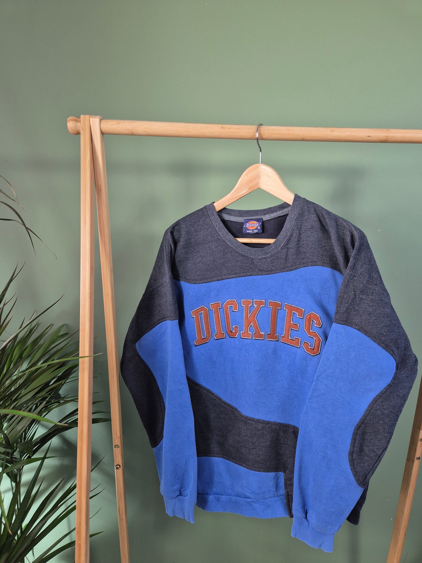 Dickies spell out rework sweater maat L