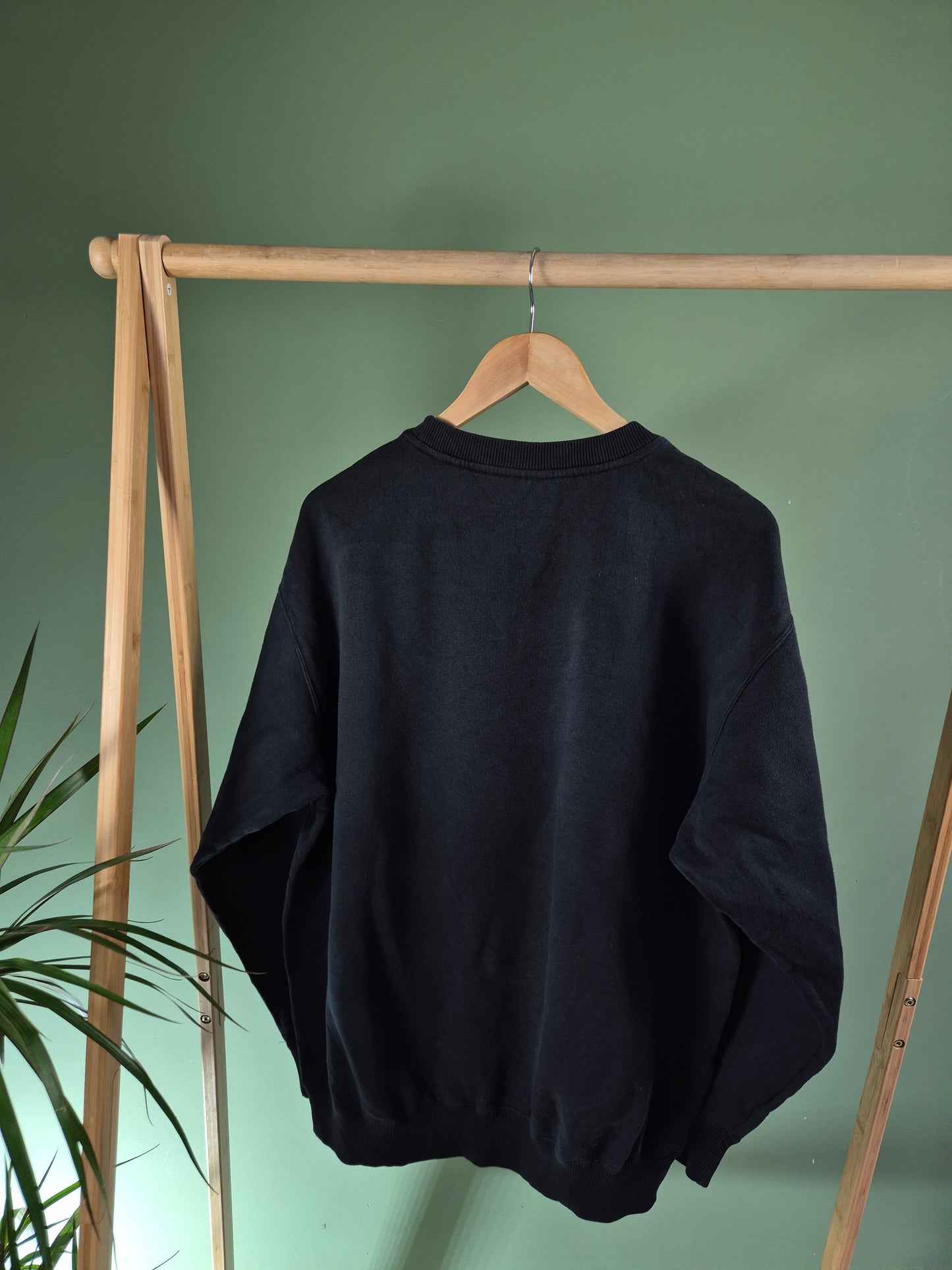 Reebok 00s front logo sweater maat M