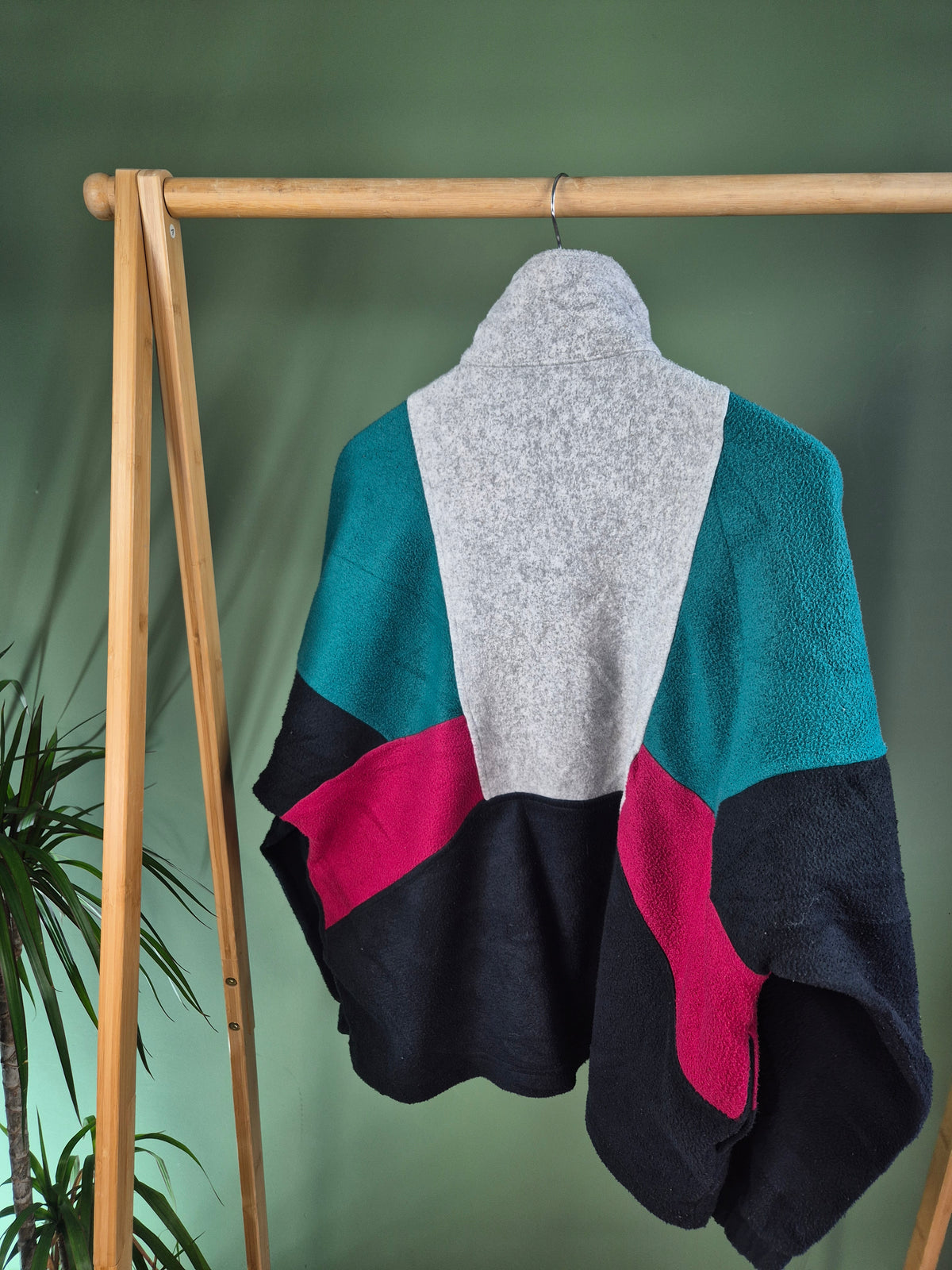 Crazy Fleece 90s Oversized Sweater Dames | Maat M