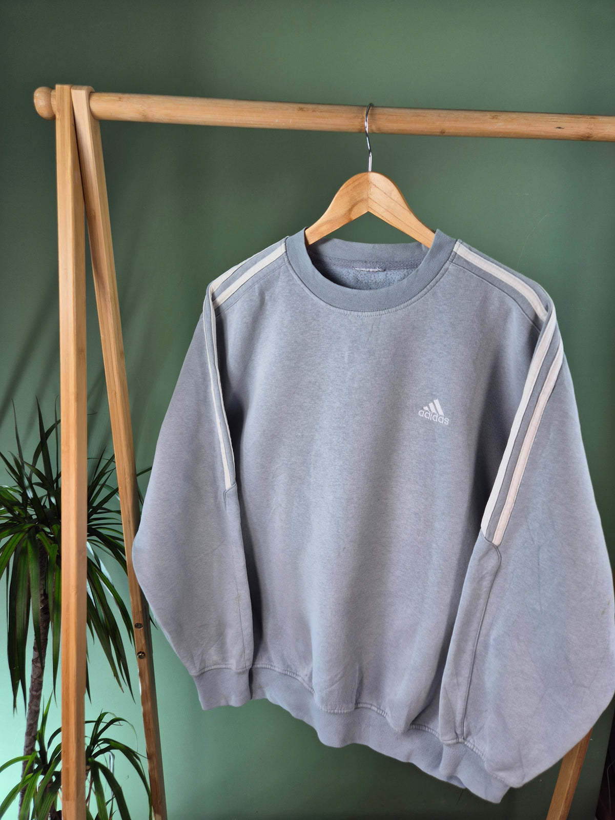 Adidas Oversized Sweater Dames | Blauw | Maat M