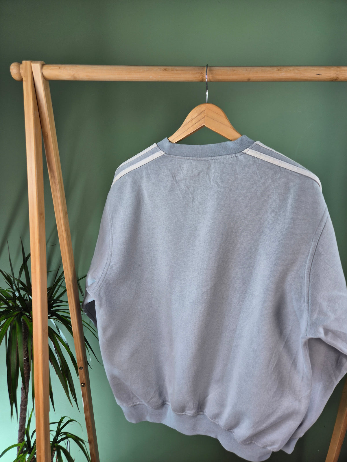 Adidas Oversized Sweater Dames | Blauw | Maat M