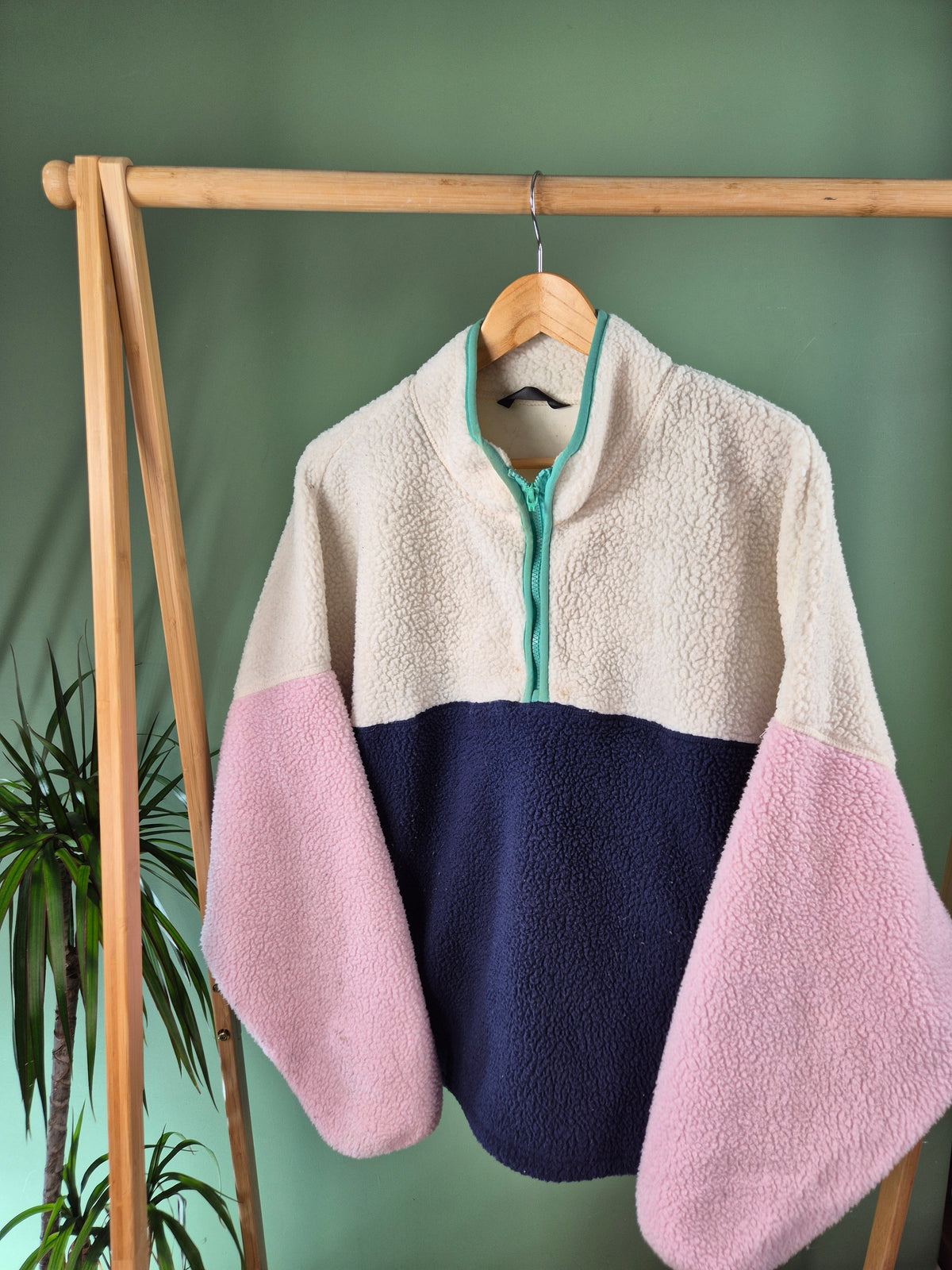 Crazy Fleece 90s Sweater Dames | Creme | Maat XXL