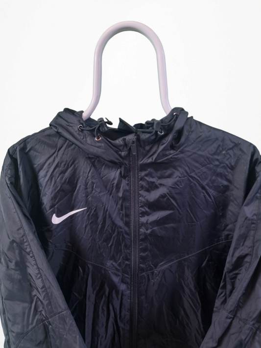 Nike chest logo tussenjas maat L