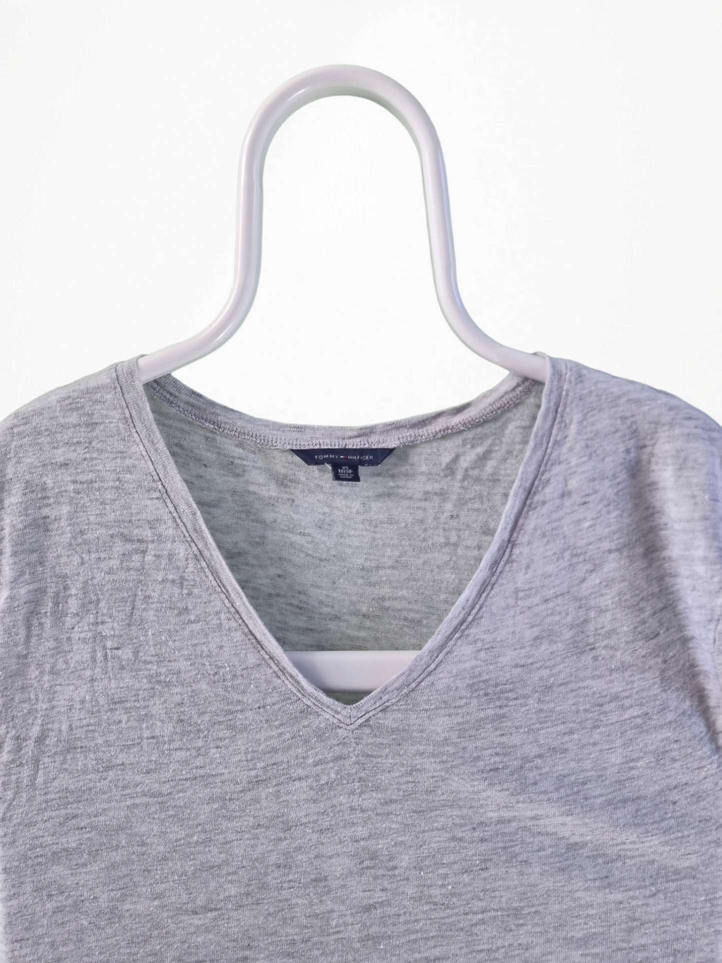 Tommy Hilfiger v-neck tee maat XS