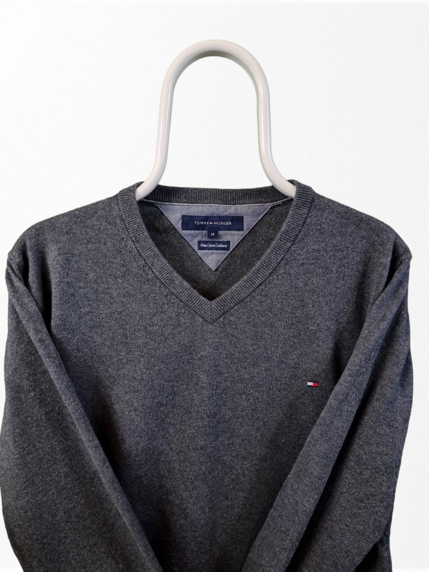 Tommy hilfiger v-hals trui maat M