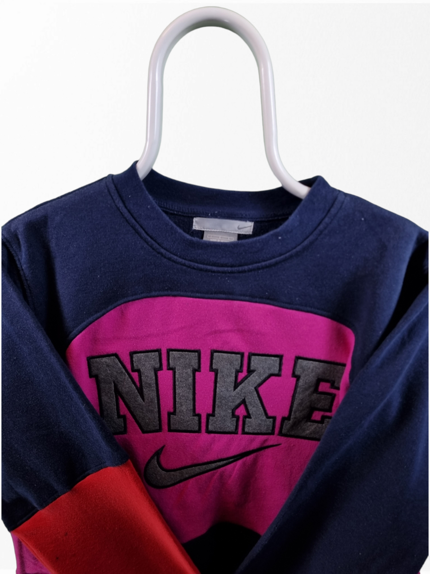 Nike spell out rework sweater maat M