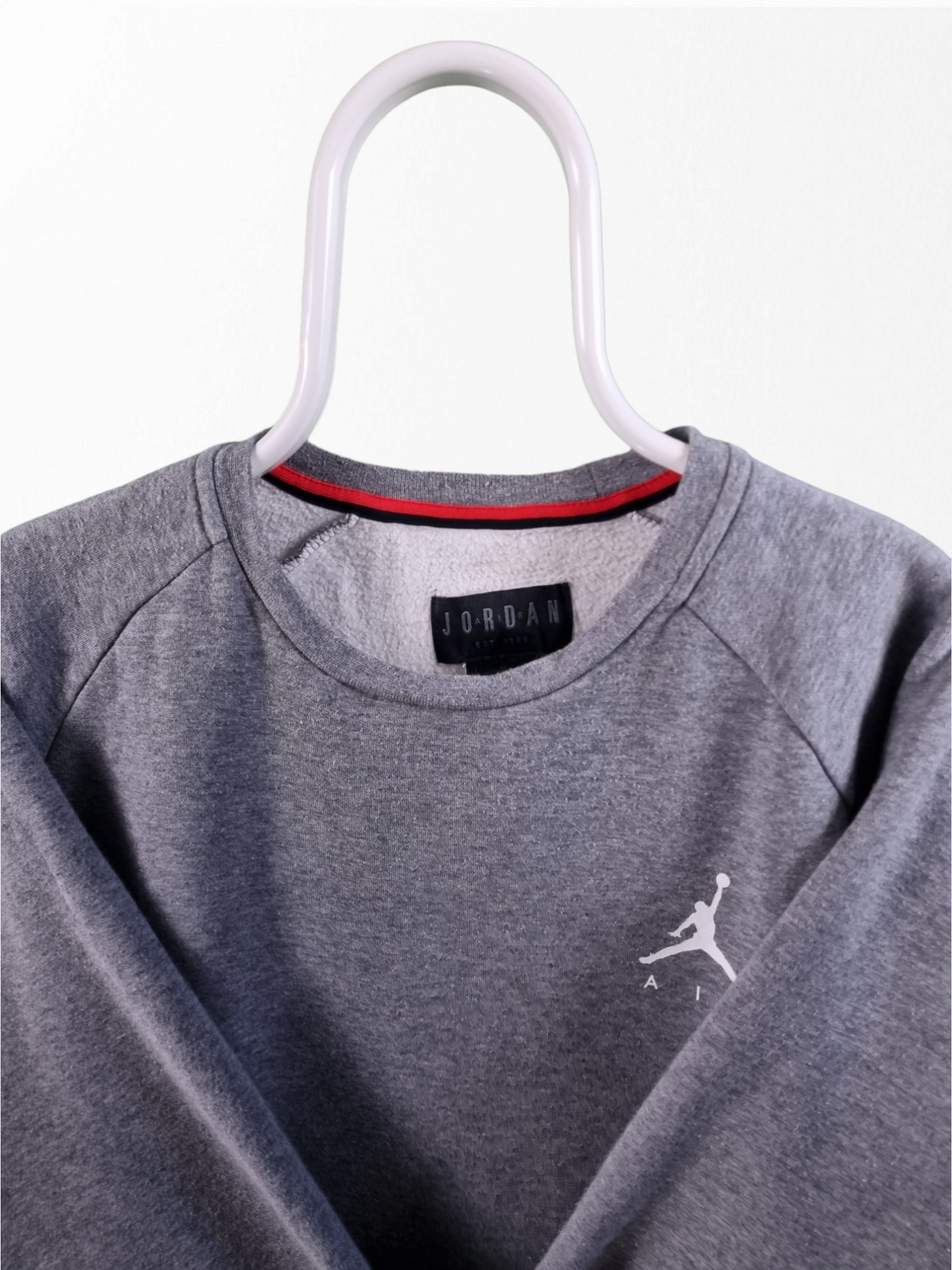 Nike air Jordan chest logo sweater maat L