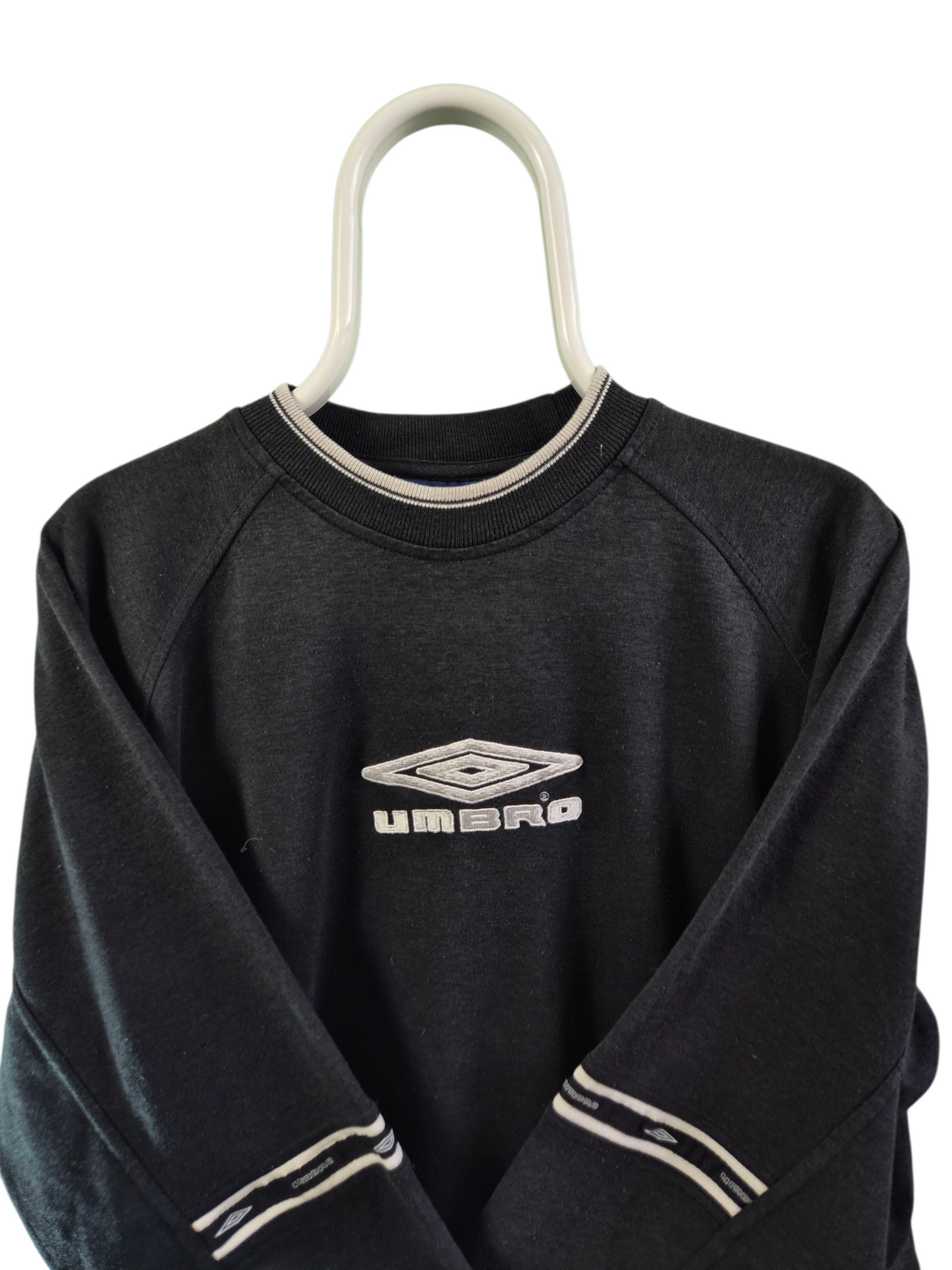 Umbro sweater maat M