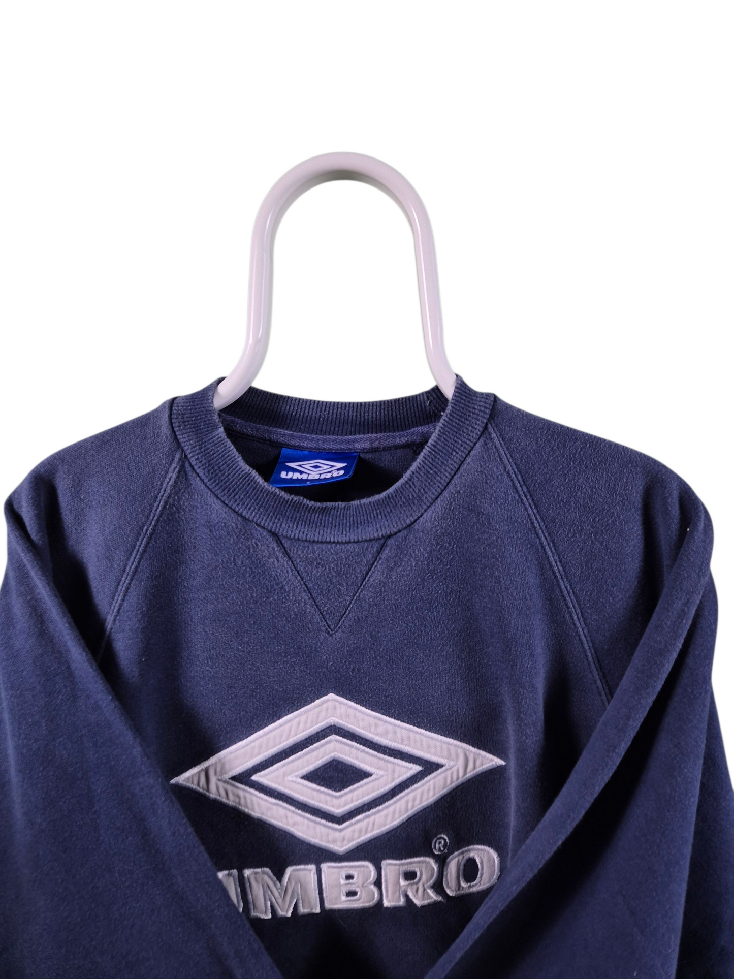Umbro front logo sweater maat L