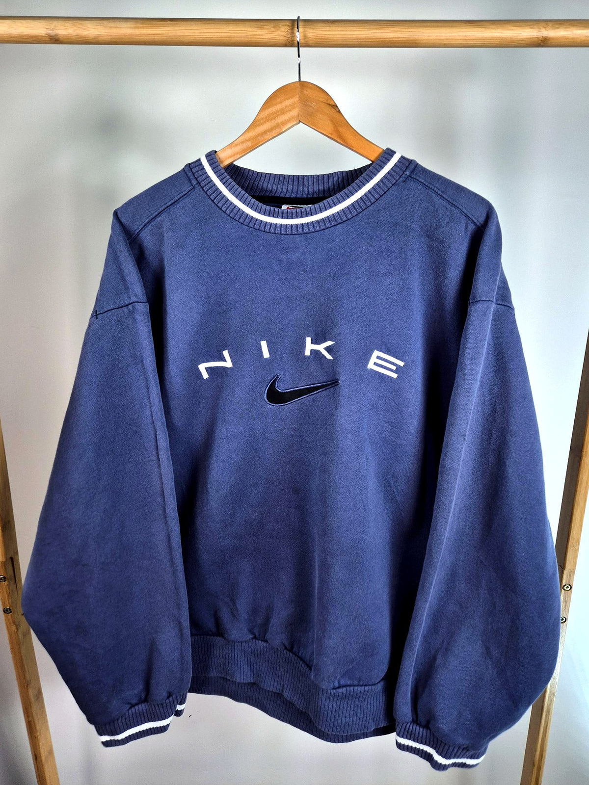 Nike 90s Spell Out Sweater Heren | Blauw | Maat L