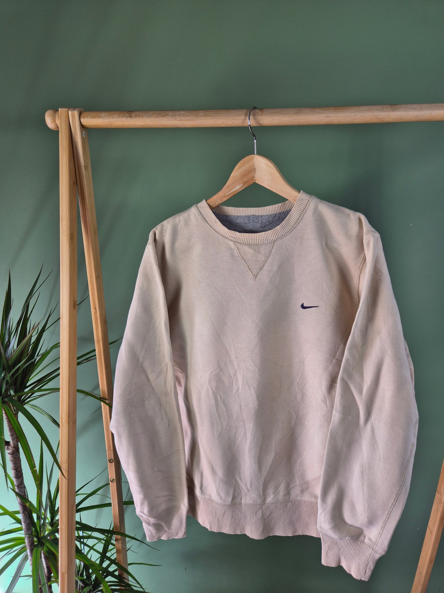 Nike chest swoosh sweater maat M