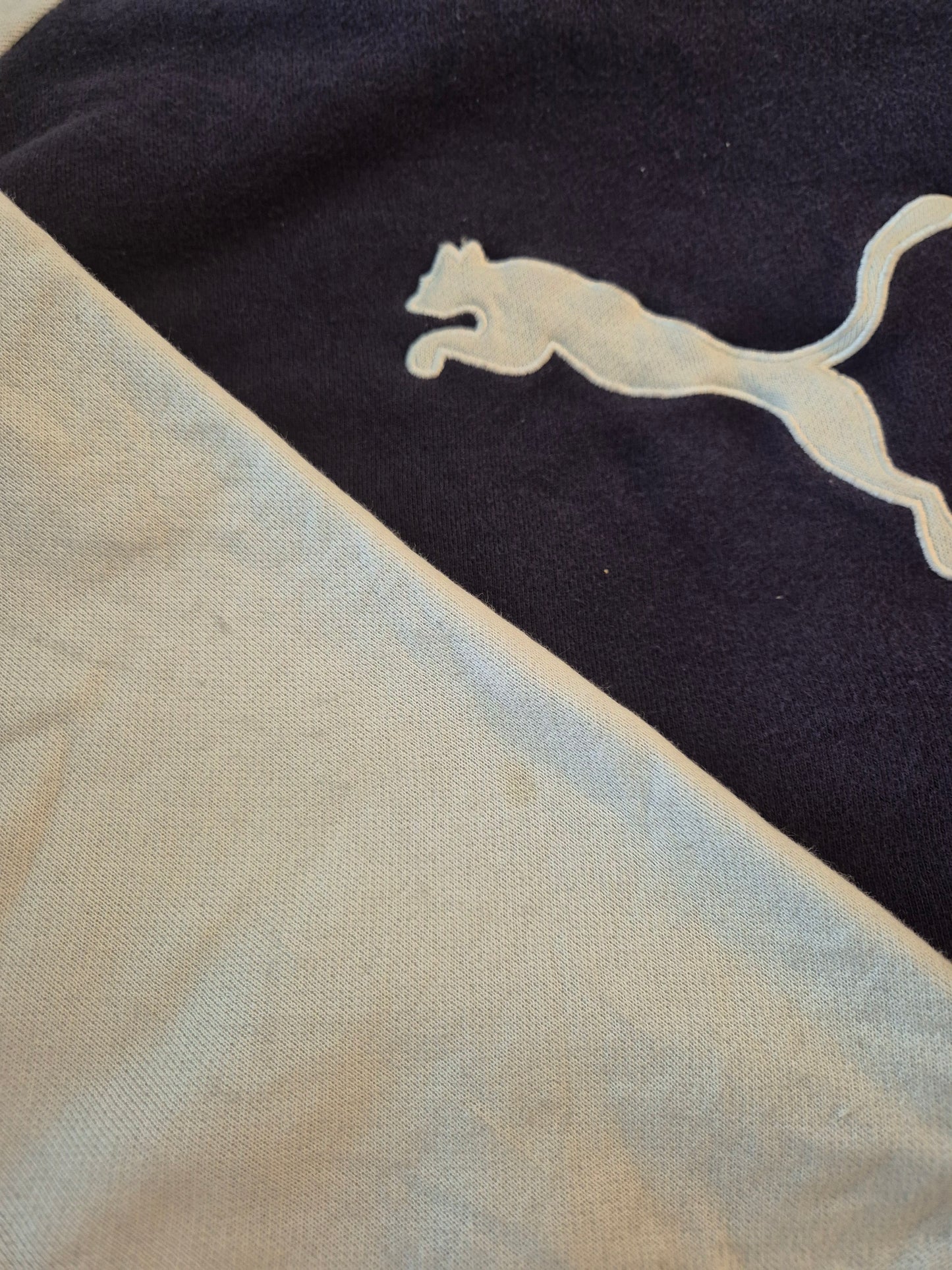 Puma 90s front logo sweater maat L