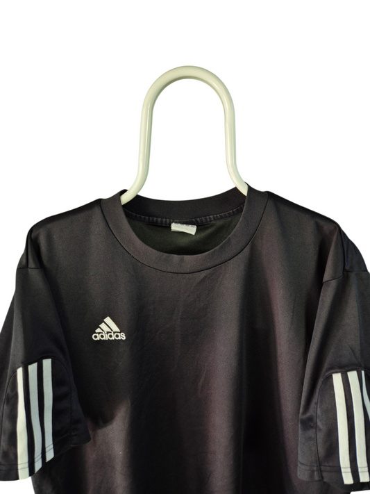 Adidas chest logo tee maat L