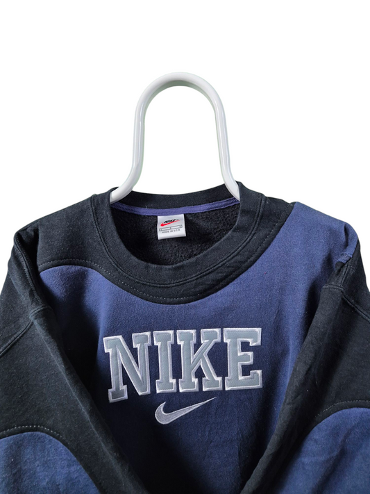 Nike 90s spell out rework sweater maat M