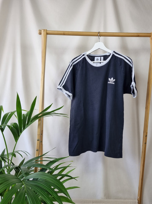 Adidas 3-stripes t-shirt maat XL