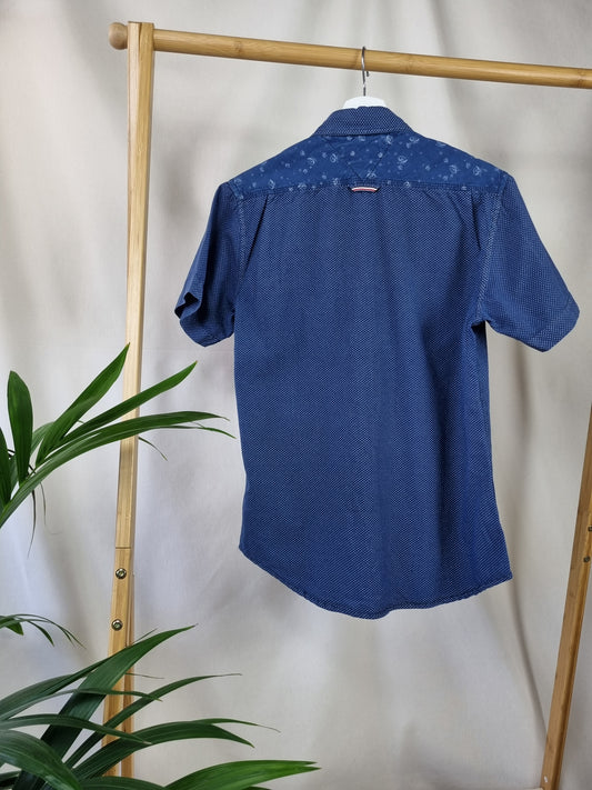 Tommy Hilfiger short sleeve shirt maat S (M)