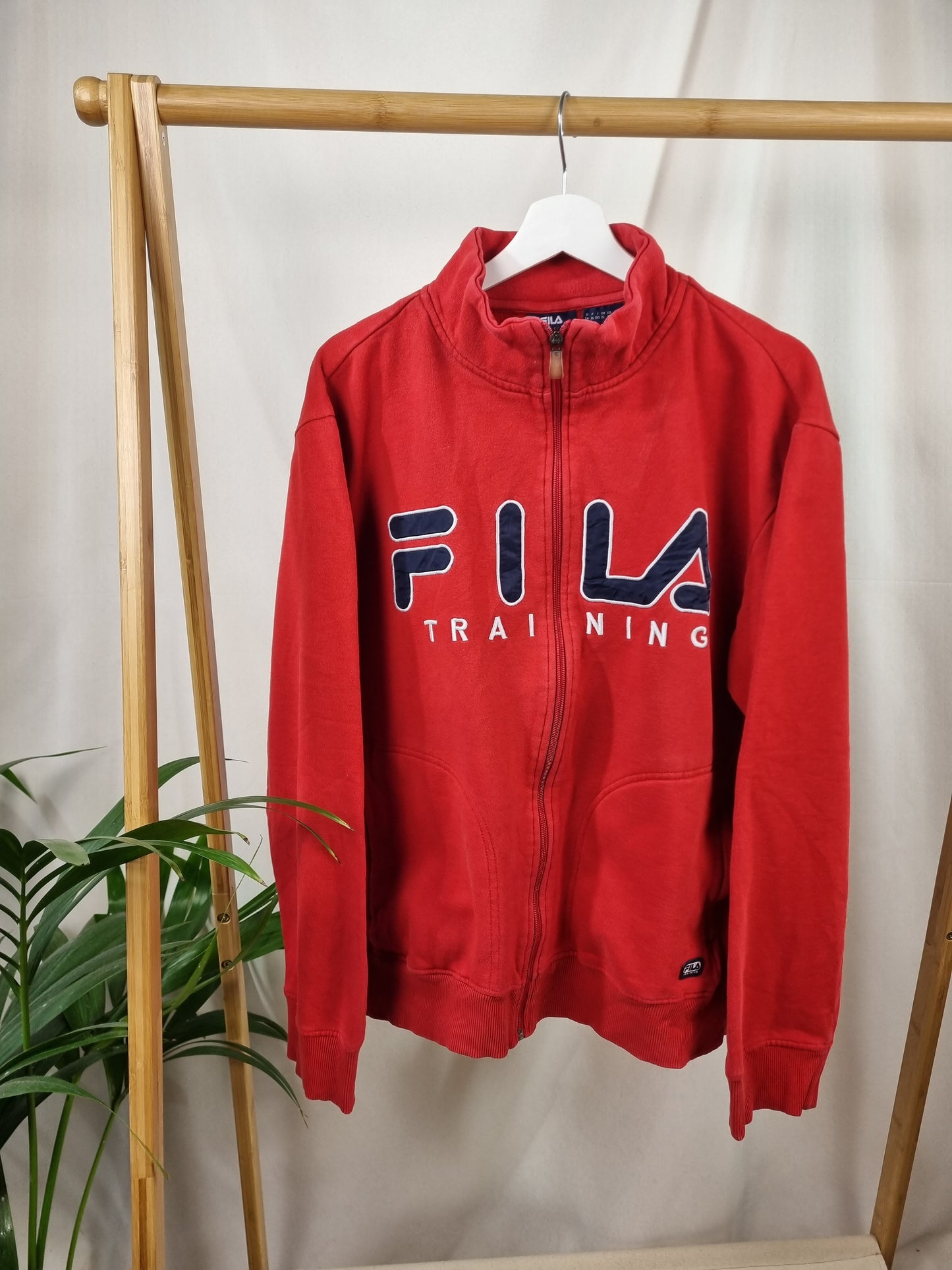 Fila embroidered text zipper maat XL