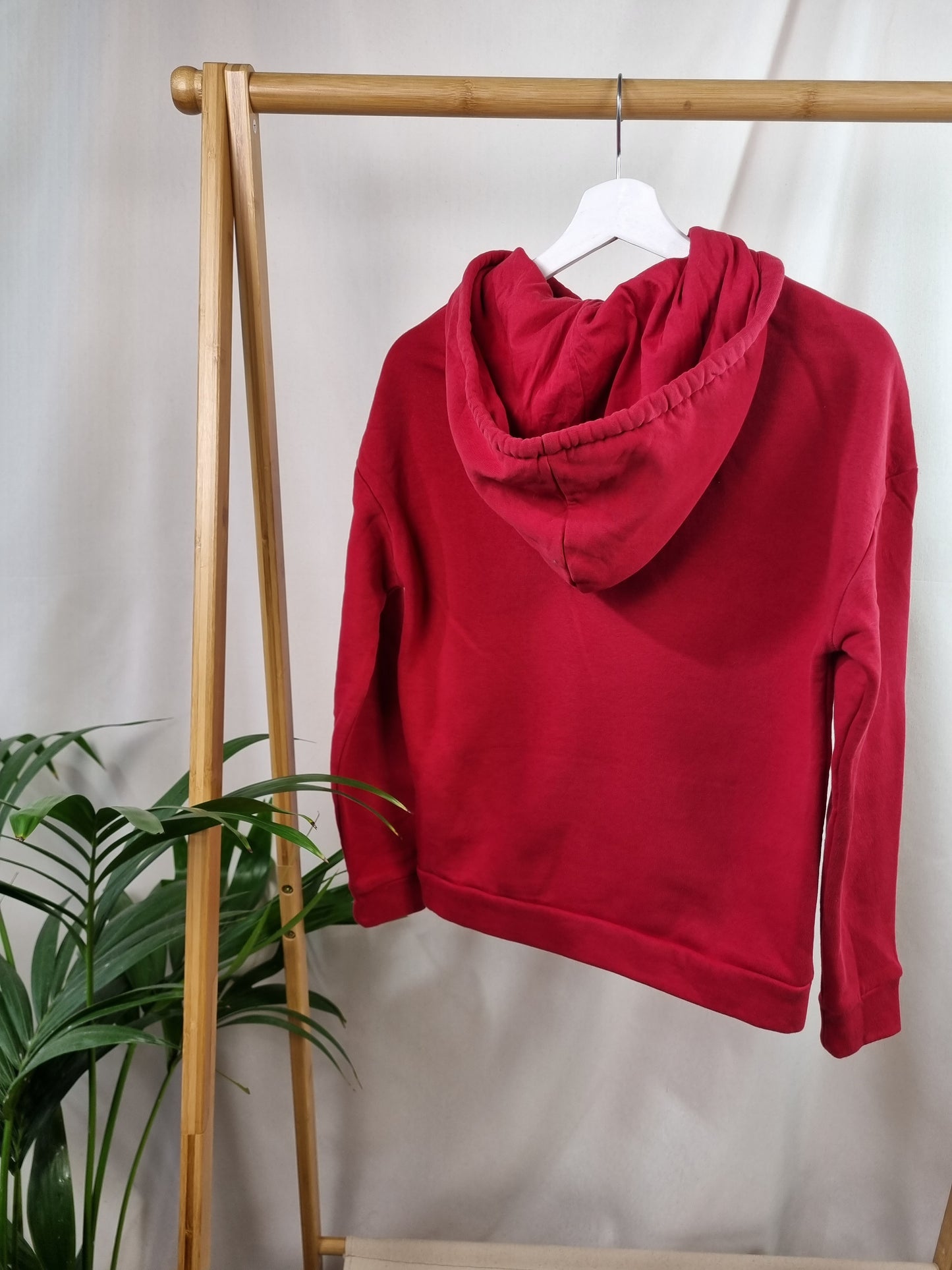 Guess chest logo hoodie maat XS