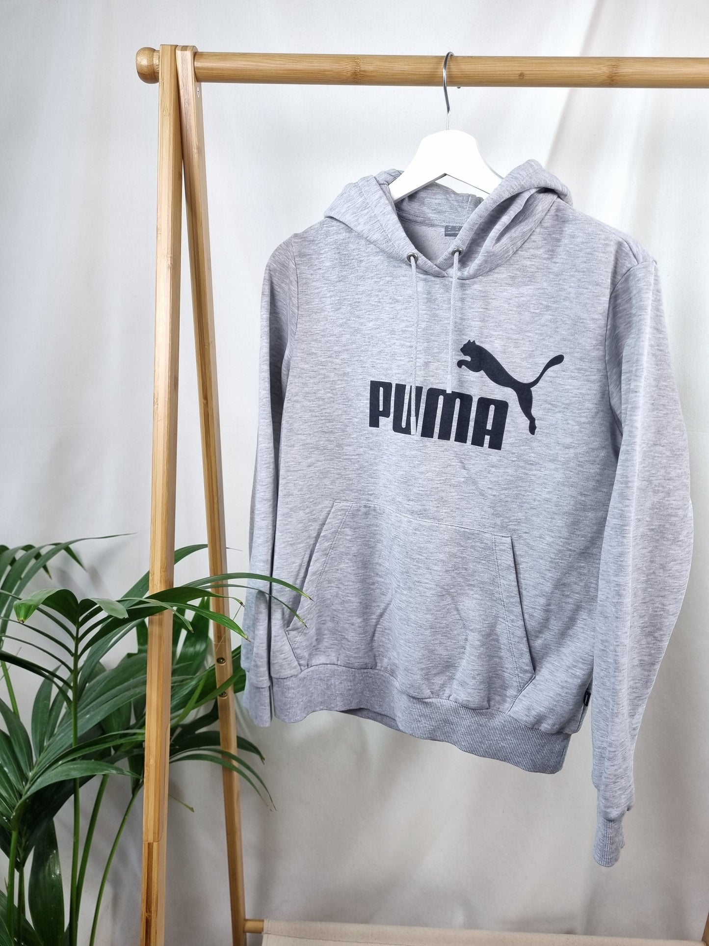 Puma front logo hoodie maat XL
