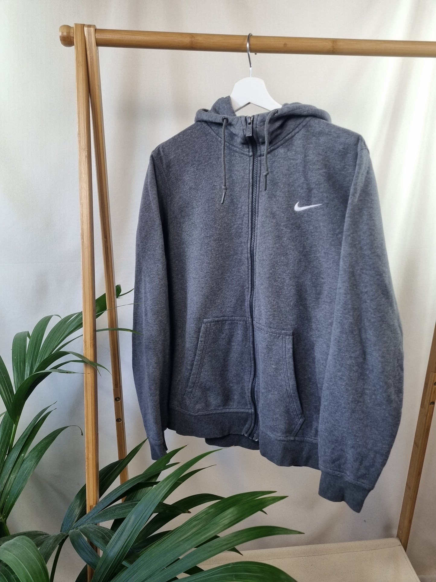 Nike chest swoosh hooded zipper maat L