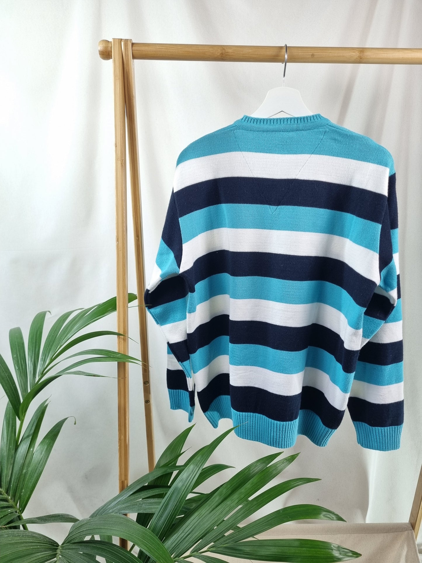 Tommy Hilfiger striped pull maat L