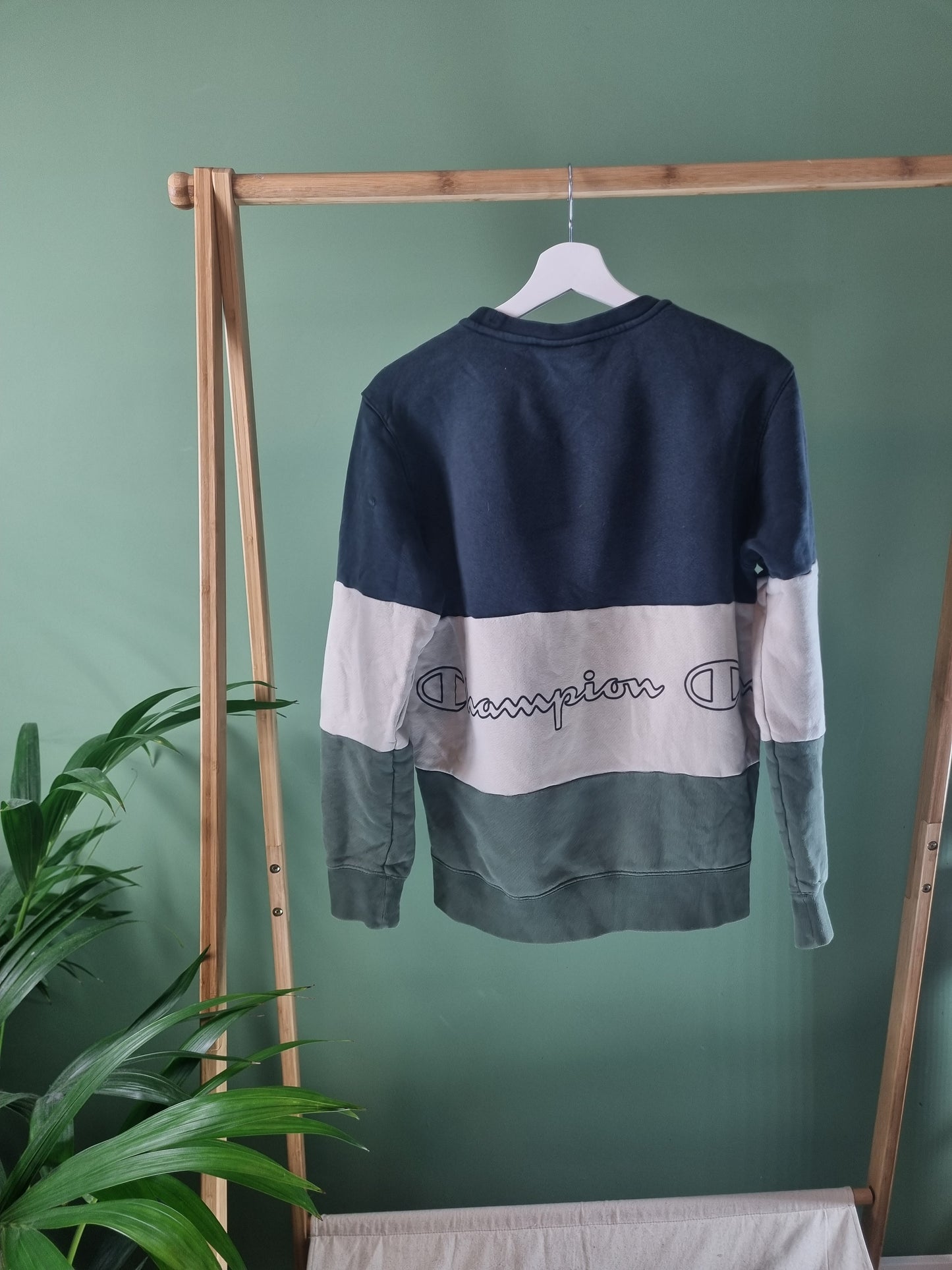 Champion color block sweater maat M