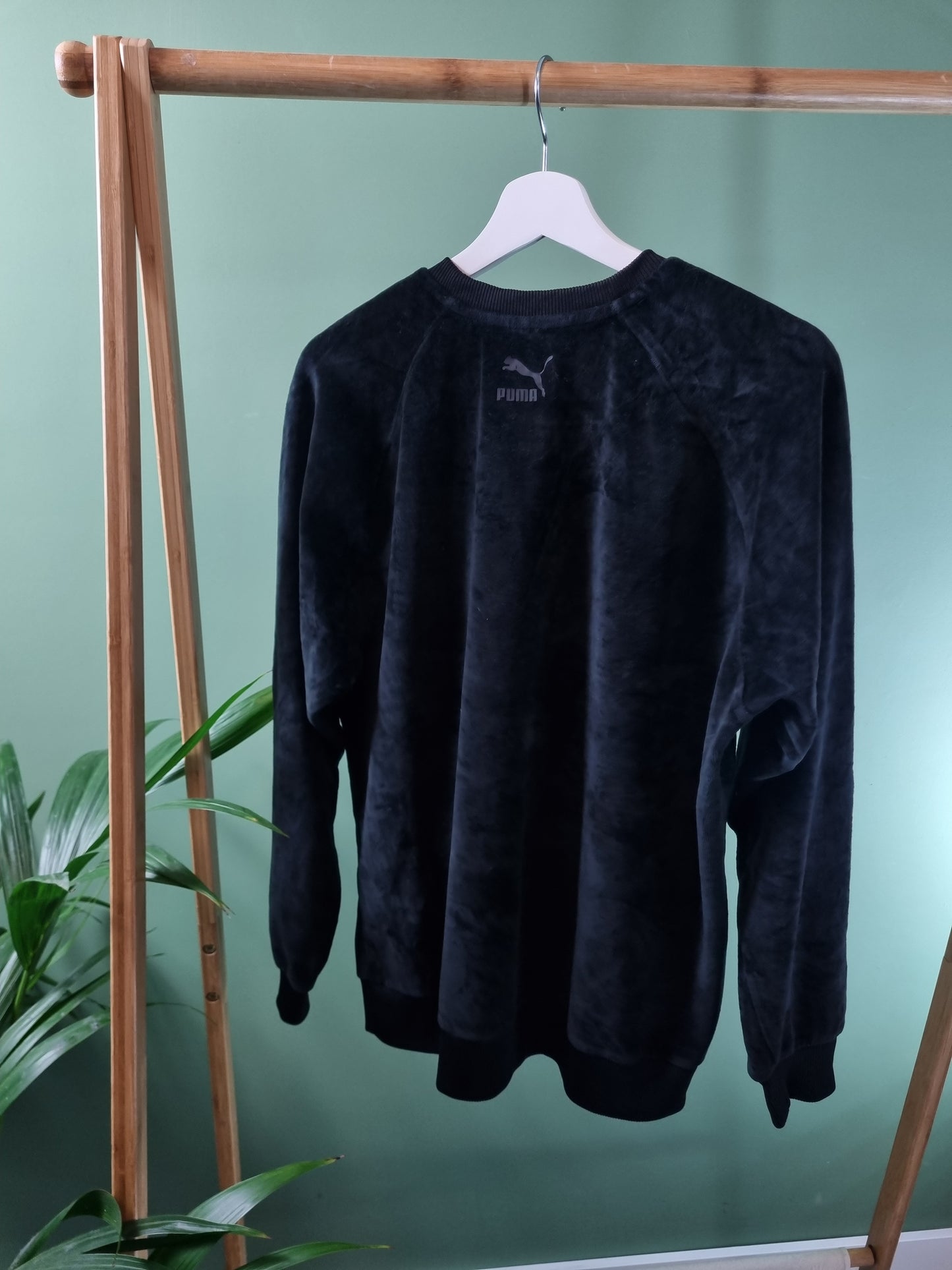 Puma velvet sweater maat S
