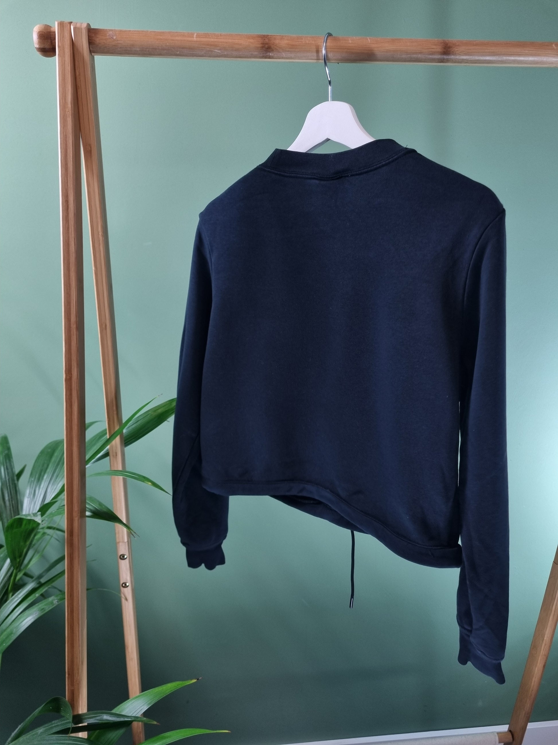 Nike crop top swoosh sweater maat S