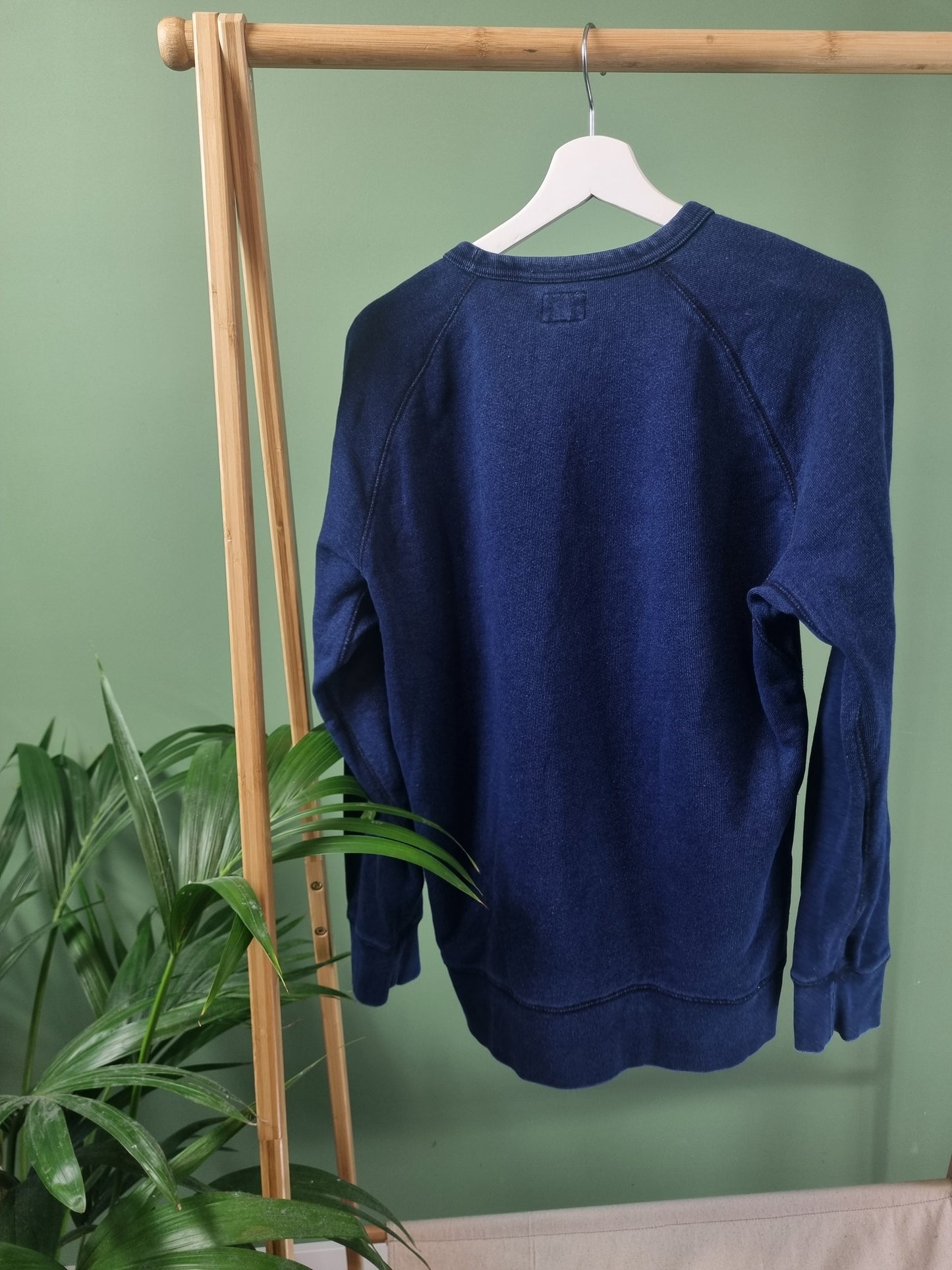 Levi's indigo sweater maat M