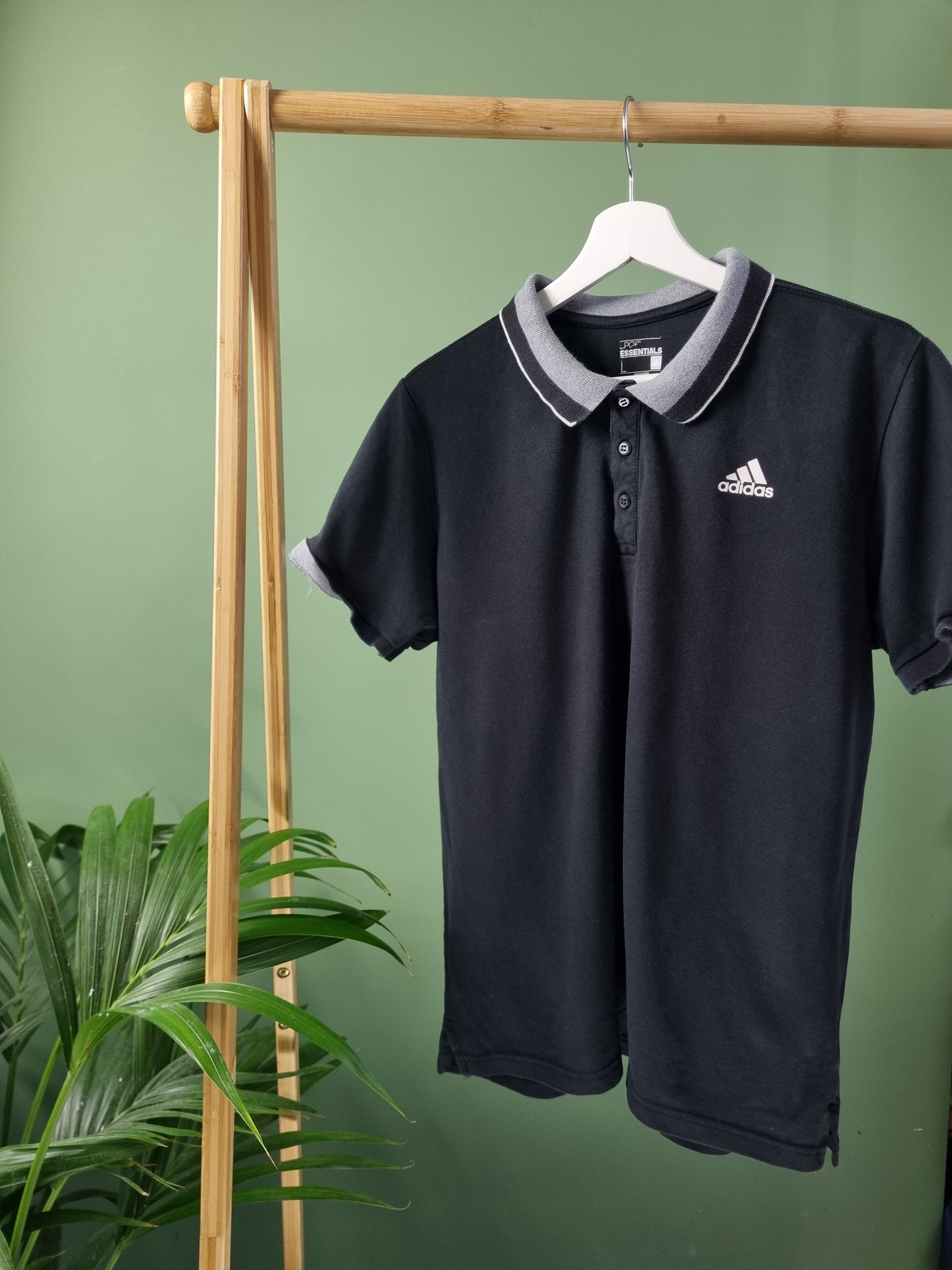 Adidas chest logo polo maat L